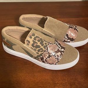 Jolimall Cheetah Print shoes 🖤